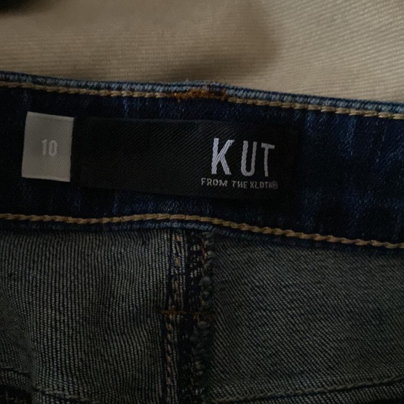 Kut from the Kloth Natalie Bermuda Denim Shorts - Picture 3 of 4